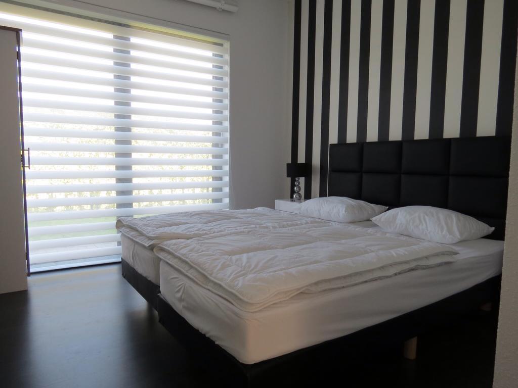 Harderwold Villa Resort เซโวลเดอ ภายนอก รูปภาพ
